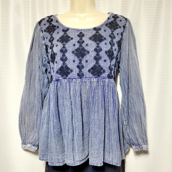 Rachel Zoe Cotton Embroidered Denim Gauze Textured Baby Doll Pop Over Blouse (M) - Picture 1 of 8